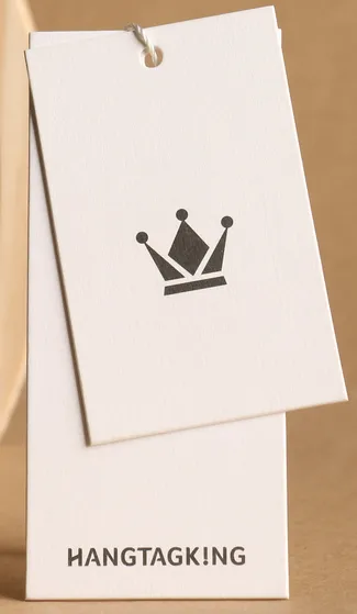Po meri-izdelana oznaka za oblačila, viseče oznake, po meri-izdelane nalepke za oblačila, izdelava visečih oznak C1s White Ivory Board Paper Box Board